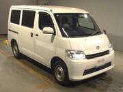 2022 TOYOTA TOWNACE VAN