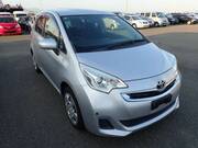 2015 TOYOTA RACTIS X