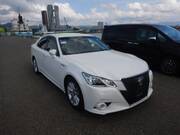 2015 TOYOTA CROWN HYBRID
