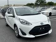 2020 TOYOTA AQUA S