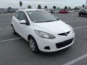 2011 MAZDA DEMIO
