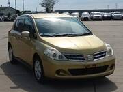 2011 NISSAN TIIDA 15M
