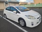 2010 TOYOTA PRIUS L