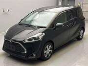 2018 TOYOTA SIENTA
