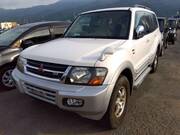 1999 MITSUBISHI PAJERO