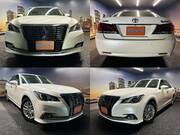 2016 TOYOTA CROWN ROYAL SALOON