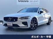 2023 VOLVO V60
