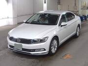 2020 VOLKSWAGEN PASSAT