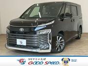 2022 TOYOTA VOXY