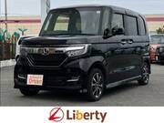 2018 HONDA N-BOX CUSTOM