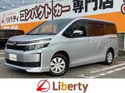 2015 TOYOTA VOXY X