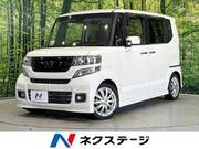 2017 HONDA N-BOX CUSTOM