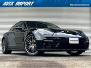 2022 PORSCHE PANAMERA