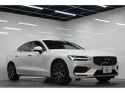 2020 VOLVO S60