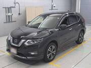 2020 NISSAN X-TRAIL