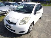 2008 TOYOTA VITZ F