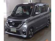 2021 NISSAN ROOX