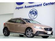 2013 VOLVO V40