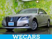 2017 TOYOTA CROWN ROYAL SALOON