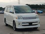 2006 TOYOTA VOXY Z KIRAMEKI