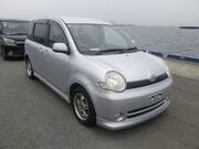 2004 TOYOTA SIENTA X