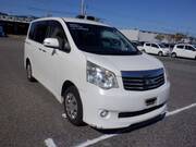 2011 TOYOTA NOAH X SMART EDITION