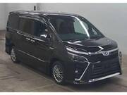 2018 TOYOTA VOXY