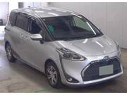 2021 TOYOTA SIENTA