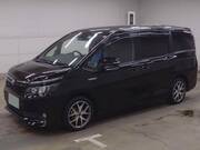 2016 TOYOTA VOXY