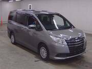 2015 TOYOTA NOAH