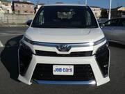 2020 TOYOTA VOXY