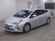 2018 TOYOTA PRIUS S