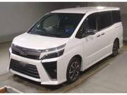 2018 TOYOTA VOXY