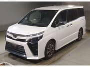 2018 TOYOTA VOXY