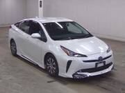2020 TOYOTA PRIUS
