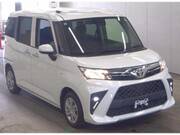 2022 TOYOTA ROOMY