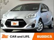 2017 TOYOTA AQUA