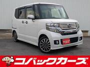 2017 HONDA N-BOX CUSTOM