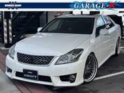 2011 TOYOTA CROWN