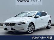 2016 VOLVO V40