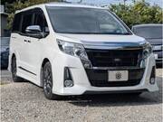 2014 TOYOTA NOAH
