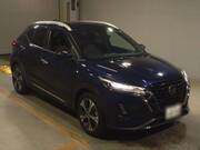2023 NISSAN KICKS