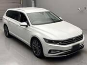2022 VOLKSWAGEN PASSAT VARIANT