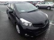 2012 TOYOTA VITZ U
