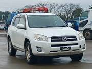 2013 TOYOTA RAV4 STYLE