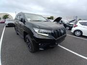 2023 TOYOTA LAND CRUISER PRADO