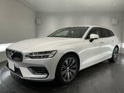 2020 VOLVO V60