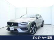 2021 VOLVO V60