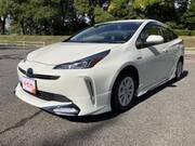 2020 TOYOTA PRIUS S