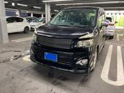 2010 TOYOTA VOXY